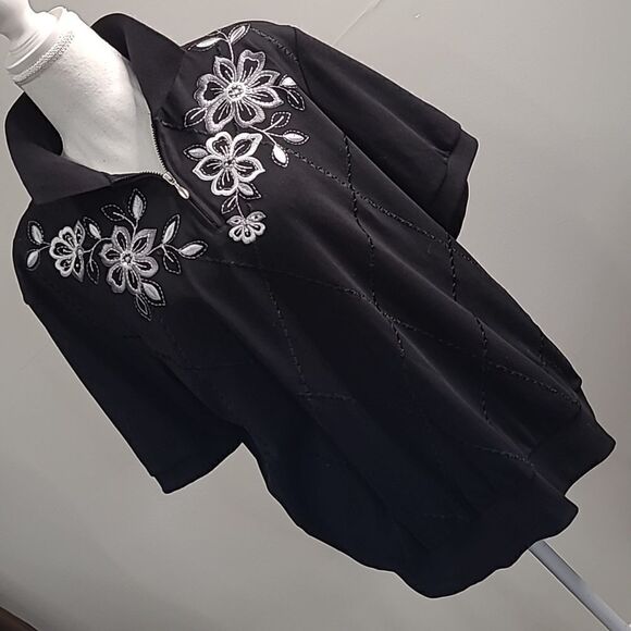 Alfred Dunner sz L pullover top, blk with silver embroidery and rhinestones - Picture 1 of 8